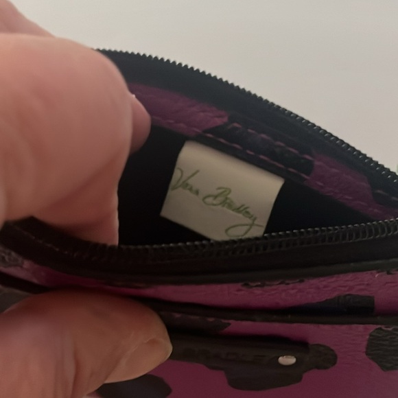 ✨Reduced NWT VERA BRADLEY coin purse or wallet with a keychain attachment - Picture 7 of 9